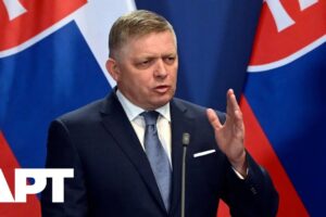 „Tragikomédia“: Fico sa vysmieva 18. balíku sankcií EÚ, varuje, že S...