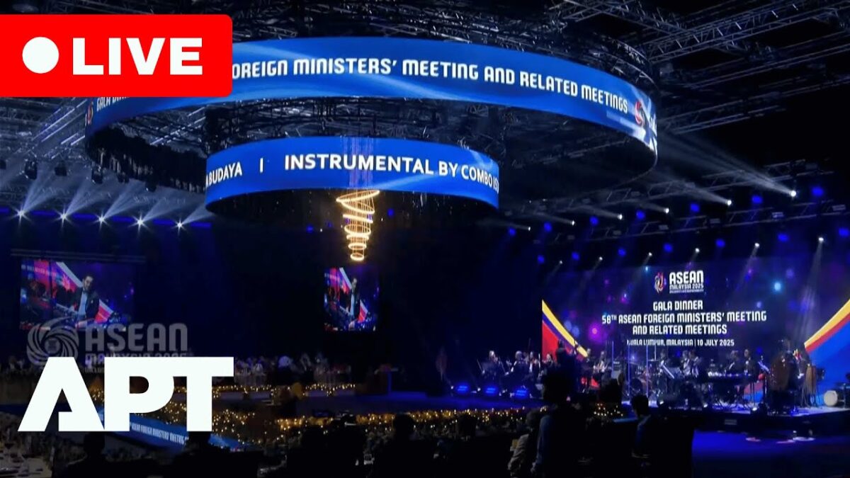 Ministri zahraničných vecí ASEAN a globálni partneri na galavečeri v Kuala Lumpure