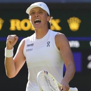 Swiateková postúpila do finále Wimbledonu.