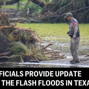 Úradníci informujú o bleskových povodniach v Texase