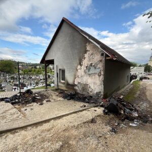 Mesto Považská Bystrica: POLÍCIA VYPÁTRALA PODPAĽAČA KONTAJNEROV