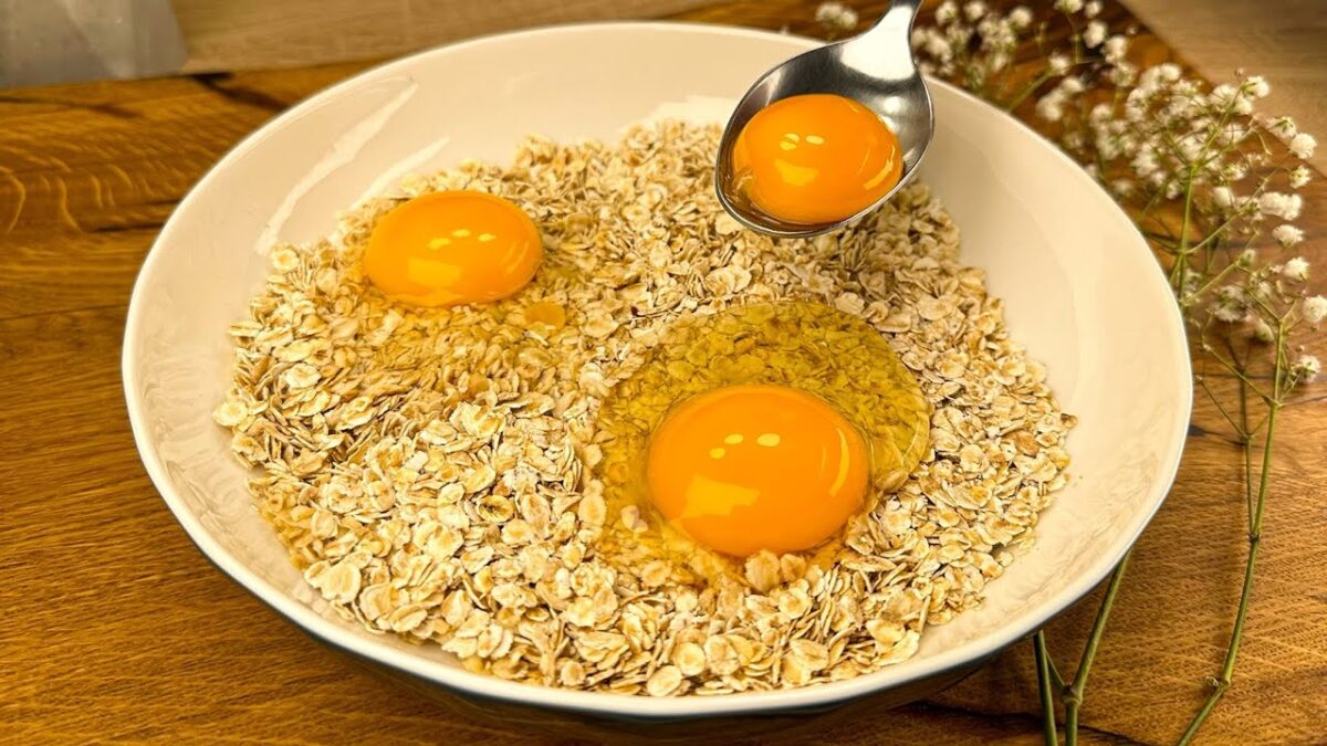 Ovsené vločky s vajíčkami na rýchlo.