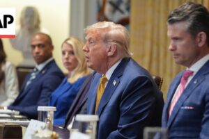 Trump sa pýta novinára: „Stále hovoríš o Jeffrey Epsteinovi?“