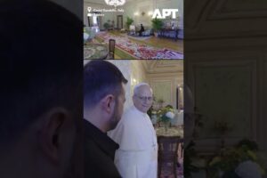 Pápež Leo prijíma Zelenského v Castel Gandolfo a obnovuje ponuku na hostenie rus...