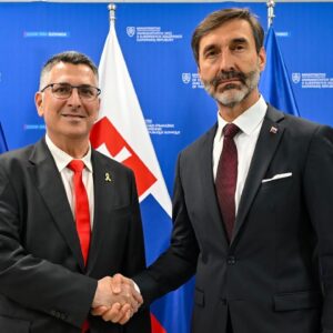 1752077900_maxresdefault.jpg Tlačové vyhlásenie ministrov zahraničných vecí Slovenska a Izraela (originál v E...