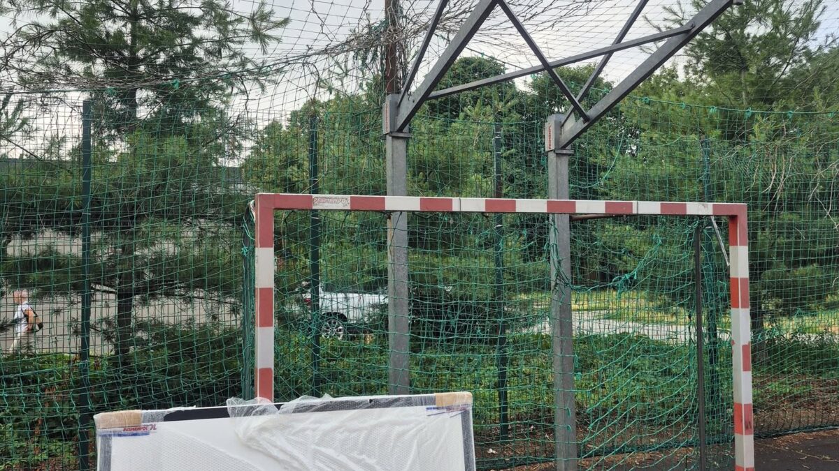 Mesto Košice: „Nové basketbalové koše na Amurskej!“