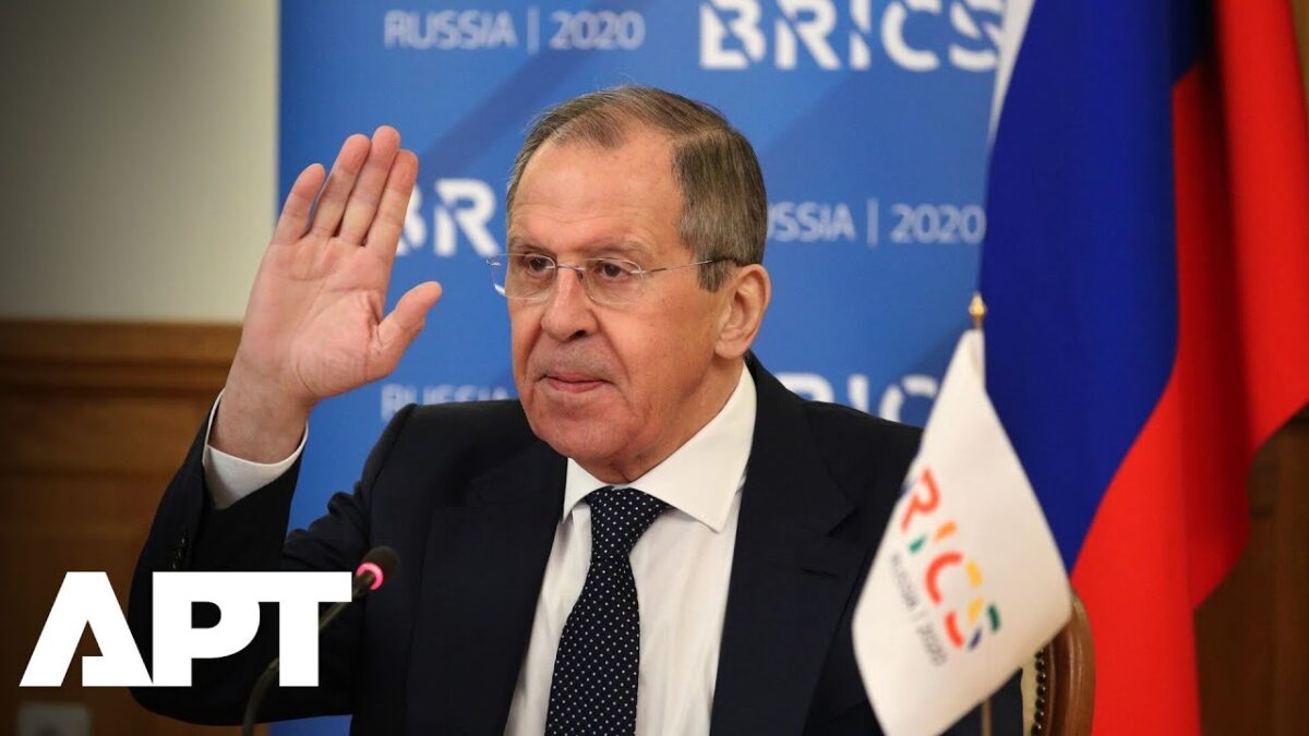 Lavrov odmieta závislosť od Západu na summite BRICS v Brazílii