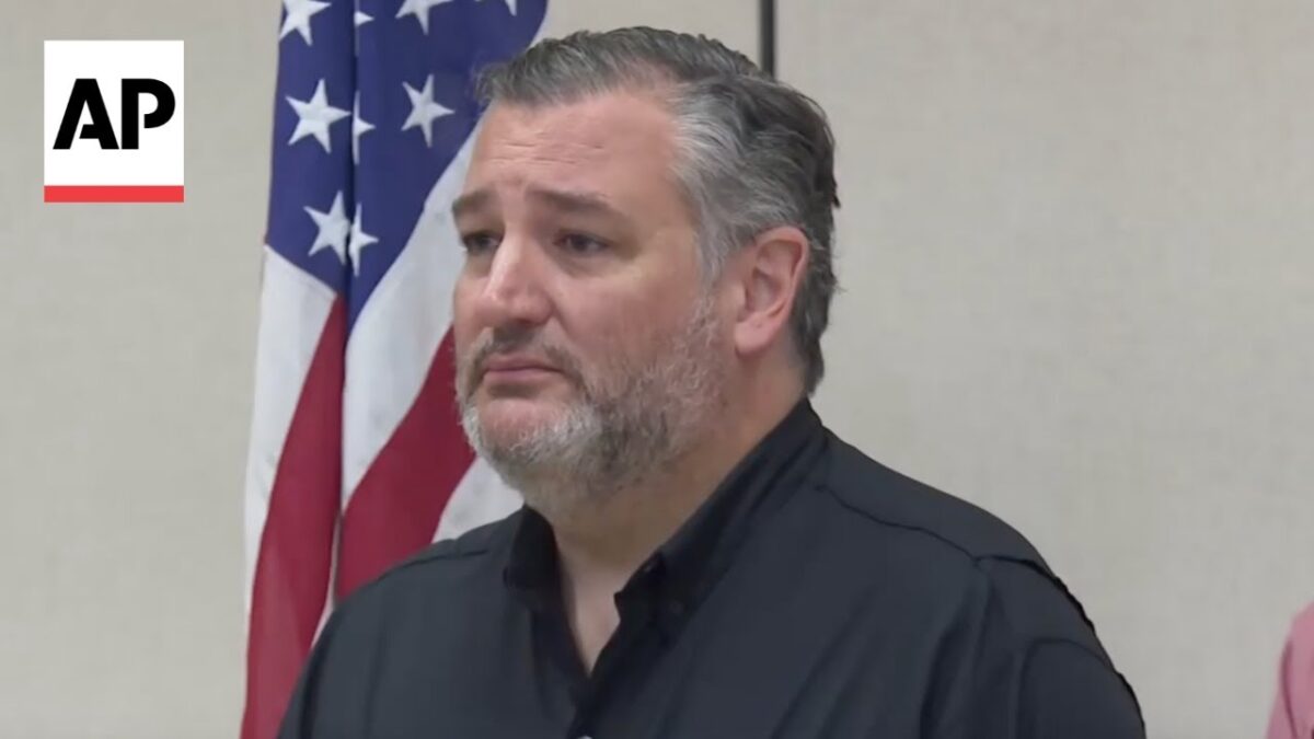 Ted Cruz hovorí, že pred týždňom vyzdvihol svoju dcéru z tábora v texaskej oblasti