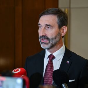 1752000552_maxresdefault.jpg PROGRAM ✈️ MINISTRA J. BLANÁRA V PRAHE