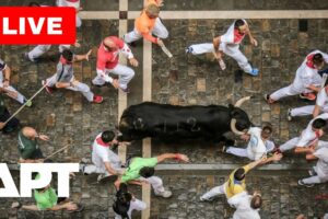 Prvý beh s býkmi v roku 2025 začal v Pamplone: Sviatok San Fermín opäť ožil