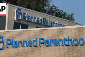 Plánované rodičovstvo žaluje Trumpovu administratívu kvôli plánovanému zastaveni...