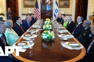 Trump stanovuje termín cla na 1. augusta, hovorí, že je otvorený pre návrhy | Ob...