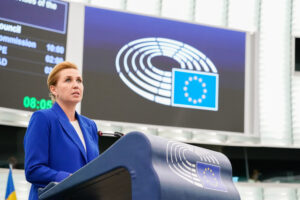 Poslanci Európskeho parlamentu diskutujú o prioritách dánskeho predsedníctva s p...