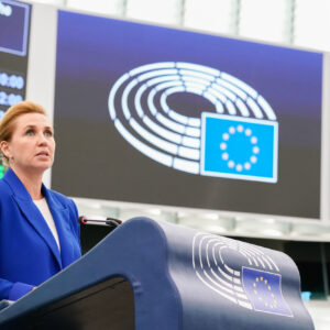 Poslanci Európskeho parlamentu diskutujú o prioritách dánskeho predsedníctva s p...