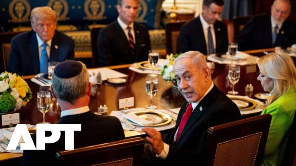 Netanjahu prichádza do Bieleho domu na dôležitú večeru s Trumpom počas krízy Irán-Gaza