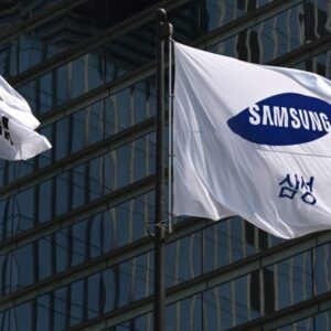 Samsung predpokladá 56%-ný prepad prevádzkového zisku, pričom obviňuje z americk...