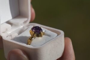 Prsteň z Pustého hradu má vyše 700 rokov.