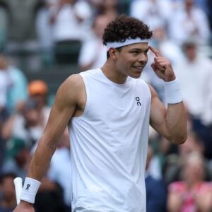 Osmori finalistov Wimbledonu: rebríček šancí na titul pre mužov a ženy