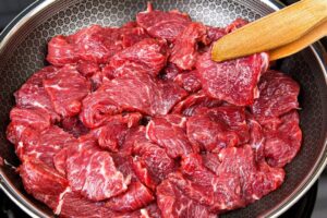 Najjemnejšie hovädzie mäso za 15 minút: Tajný spôsob, ako rýchlo zmäkčiť aj to n...