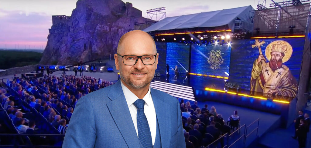 Podľa opozície je Sulíkové prepitie 600 000 eur v Dubaji súkromná vec, ale Cyrilo-Metodské oslavy sú preplatené