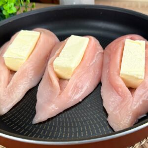 1751915948_maxresdefault.jpg Kuracie prsia proti nude