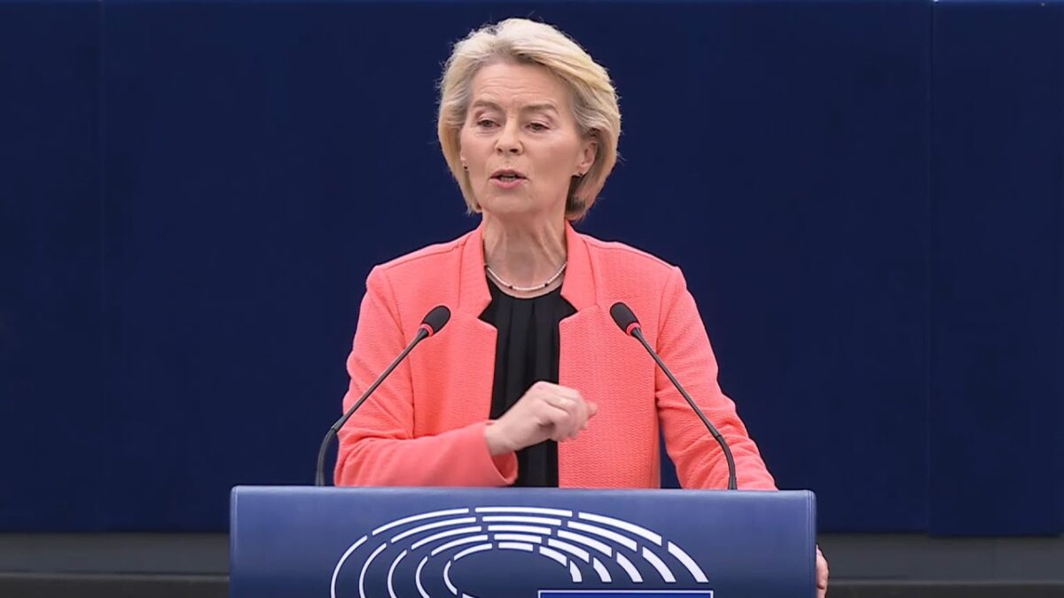 Von der Leyenová sa bráni: „Toto je postup extrémistov – nedovolíme, aby zvíťazil“