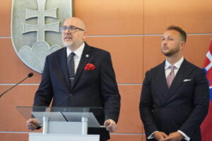 Samosprávy vidia v Centrách zdieľaných služieb prínos, anketa odhalila pozitívne...