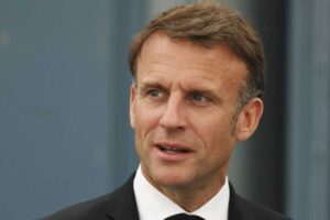 Francúzsky prezident Emmanuel Macron naznačil, že chce aj po skončení svojho man...