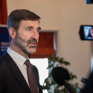 1751852681_maxresdefault.jpg Tlačový brífing ministra Juraja Blanára na pracovnej ceste v Holandsku #1