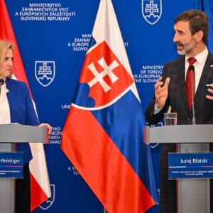 #SLOVENSKO A #RAKÚSKO SPÁJA VIAC NEŽ HRANICA 🤝🏻