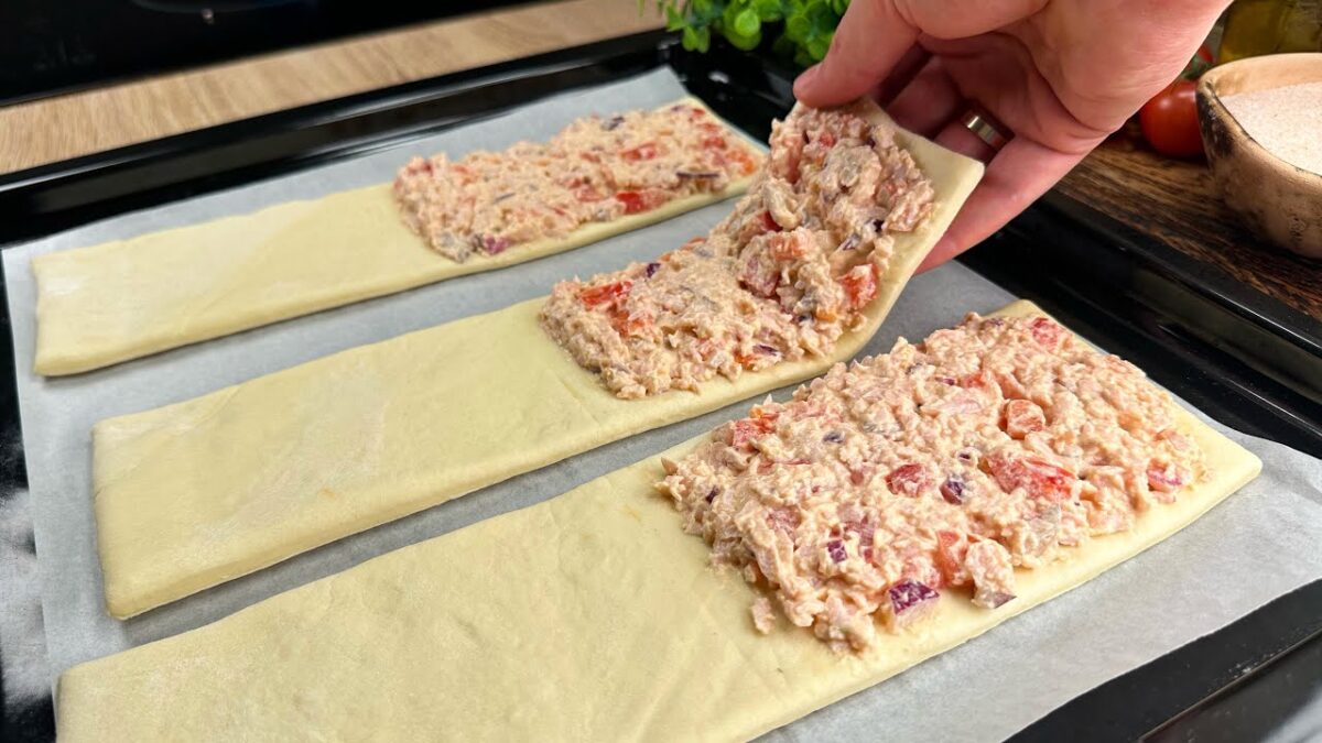 Ak máte listkové cesto a šunku, urobte tento úžasný štartér!