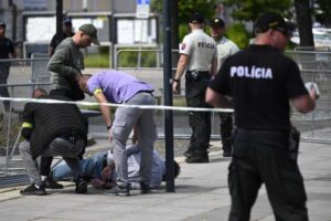 Súdny proces v prípade atentátu na premiéra sa má začať v utorok.