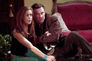 Postava Colea Turnera zo seriálu Čarodejnice, herec Julian McMahon, zomrel. Jeho...