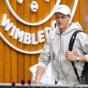 Jannik Sinner prepustil Marca Panichiho a Ulisesa Badia z konkrétneho dôvodu.