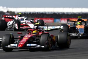 F1 novinky: Lando Norris a Oscar Piastri začali v Silverstone silne, no Ferrari ...