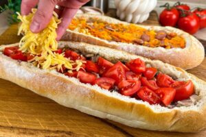 1751643064_maxresdefault.jpg Nový spôsob prípravy bagety s náplňou!