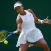 Wimbledon: Naomi Osaka nevyužila šance, utrpela drvivú prehru v 3. kole.