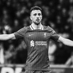 Jota mieril na plavbu trajektom, lekári mu neodporúčali letieť.