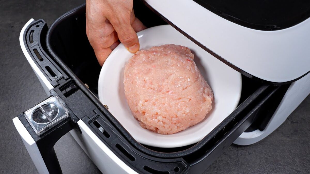 1751597613_maxresdefault.jpg Najlepšie, čo som kedy urobila s mletým kuracím mäsom v Air Fryeri!