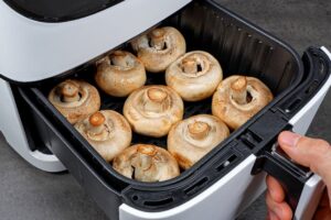 Do Air Fryer som dal 9 húb – to čo vzniklo bolo úžasné!