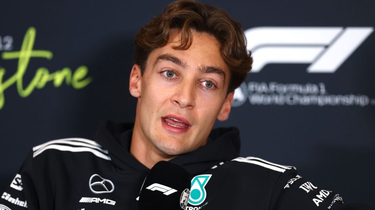 F1 novinky: George Russell vyhlasuje, že jeho „budúcnosť“ je v Mercedese, zatiaľ čo pretrvávajú reči o Maxovi Verstappenovi.
