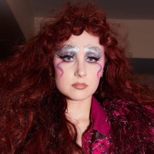 Chappell Roan vracia glamúr späť