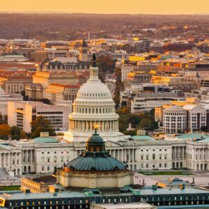 Biely rasista obvinený v súvislosti so zoznamom cieľov, ktorý zahŕňal federálnyc...