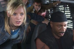 „28 Years Later“ porazil remake zombie filmov Jamesa Guna a Zacka Sn...