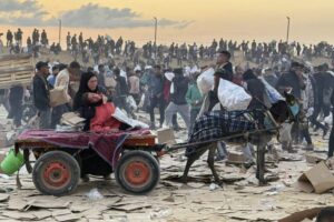 Vzdušné údery a streľba v Pásme Gazy usmrtili ďalších 82 ľudí.