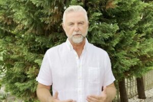 T. GAŠPAR: JAROSLAV NAĎ A JEHO ZNEUŽITÉ MILIÓNY NA NÁBOJE DO MÍNOMETOV Z MÚZEA