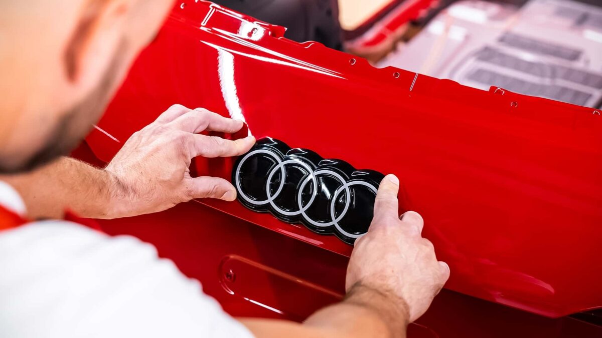 Ľudia nedovolia politikom diktovať, aké autá majú jazdiť.