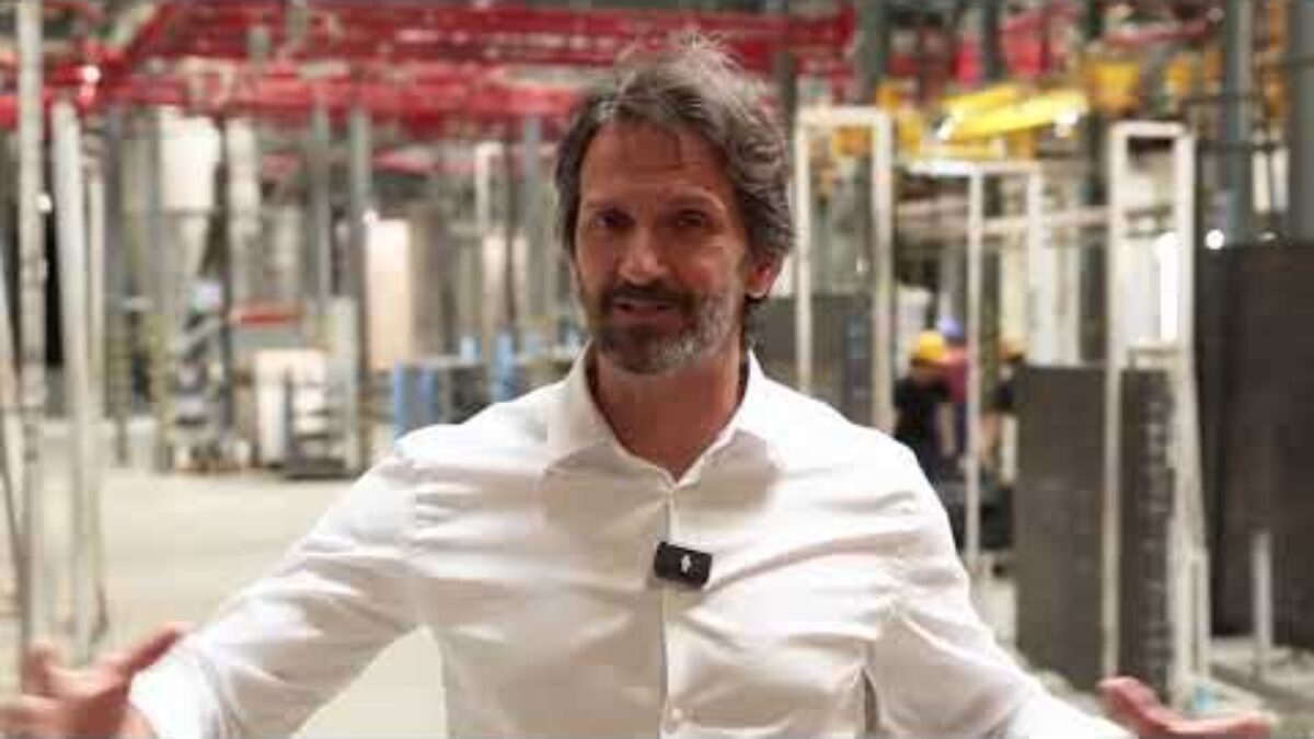 1751526283 hqdefault.jpg R. KALIŇÁK: DOBRÉ MENO SLOVENSKÉHO OBRANNÉHO PRIEMYSLU MÁ CVENG AJ V ZAHRANIČÍ