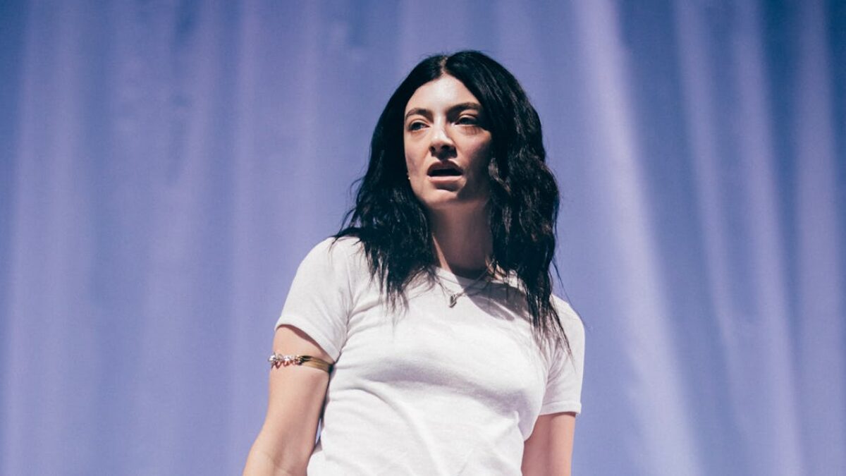 10 najviac Lorde znejúcich textov na albume ‚Virgin‘ 10 najviac Lorde znejúcich textov na albume ‚Virgin‘