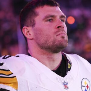 T.J. Watt a Steelers sa správajú ako úplní idioti.